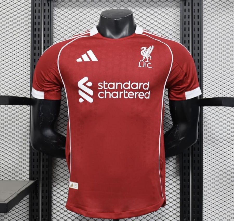 Liverpool basic T-shirt 25/26