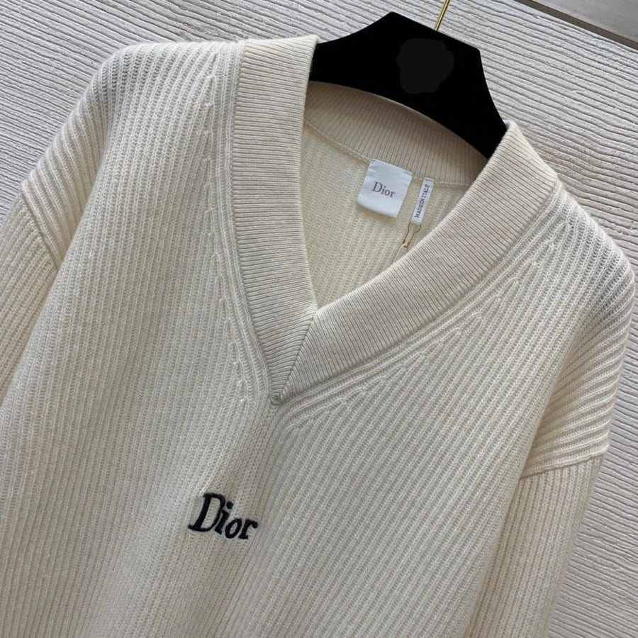 كنزه Dior