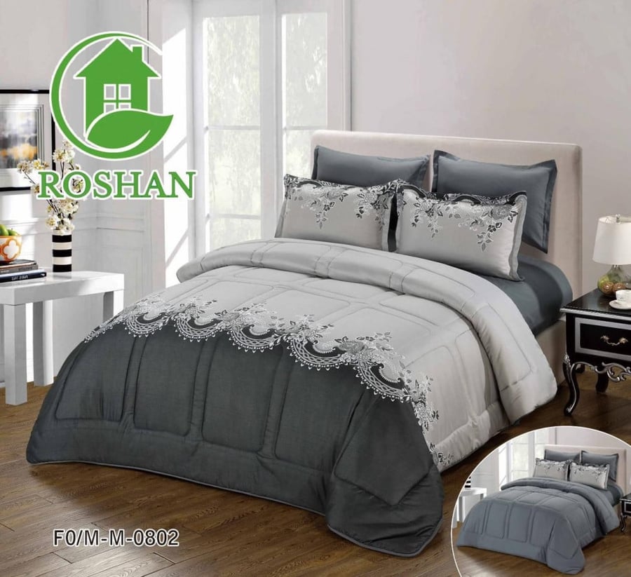 Tafeta bedspread features two patterns: floral and plain, made of cotton, one and a half person.