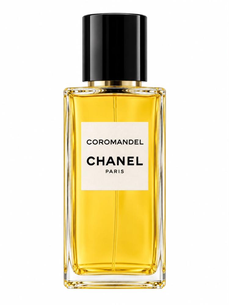 عينه عطر من شانيل كروماندييل