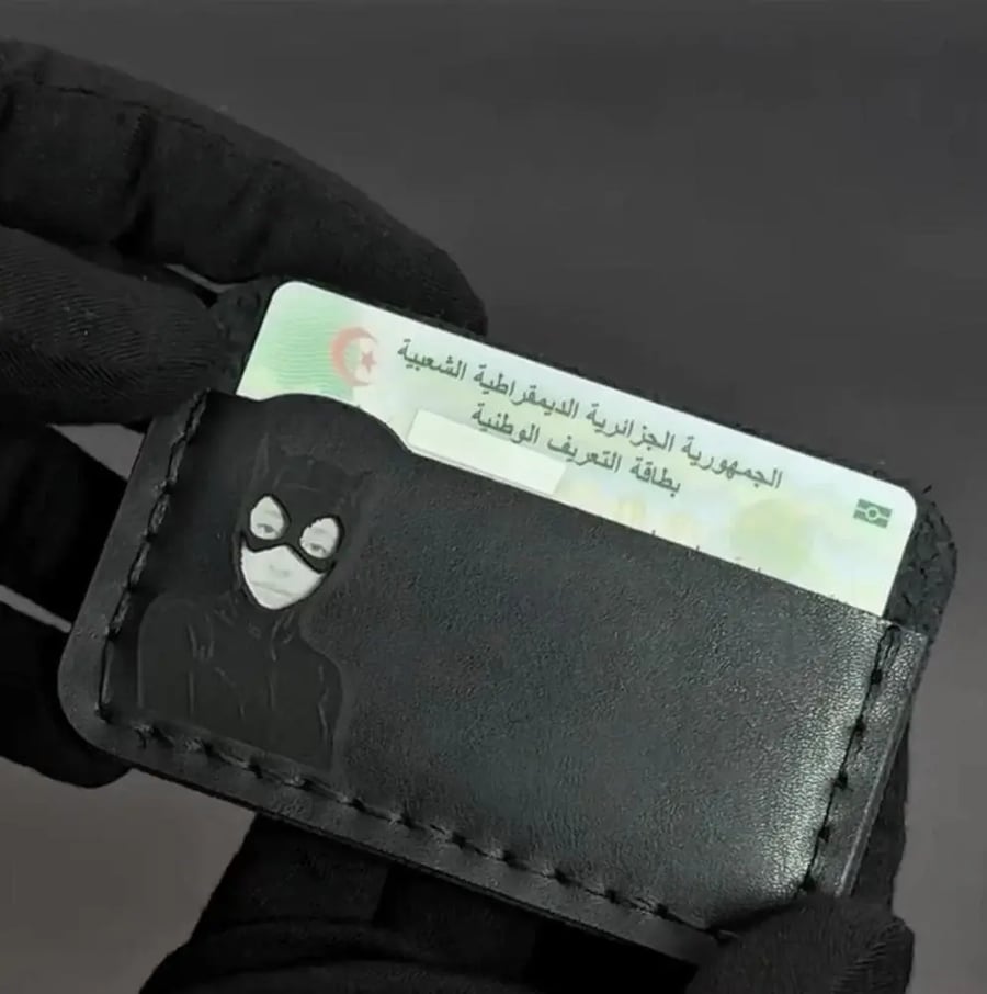 محفظه باتمان وكات ومن