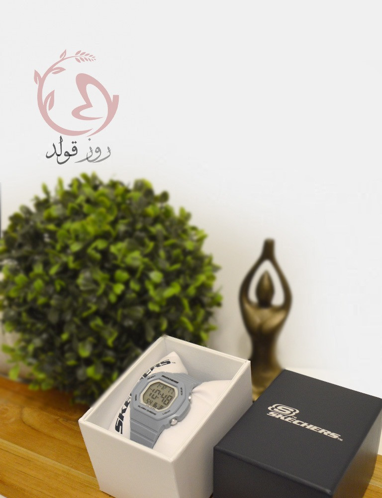 ساعة رياضيه سكيشرز