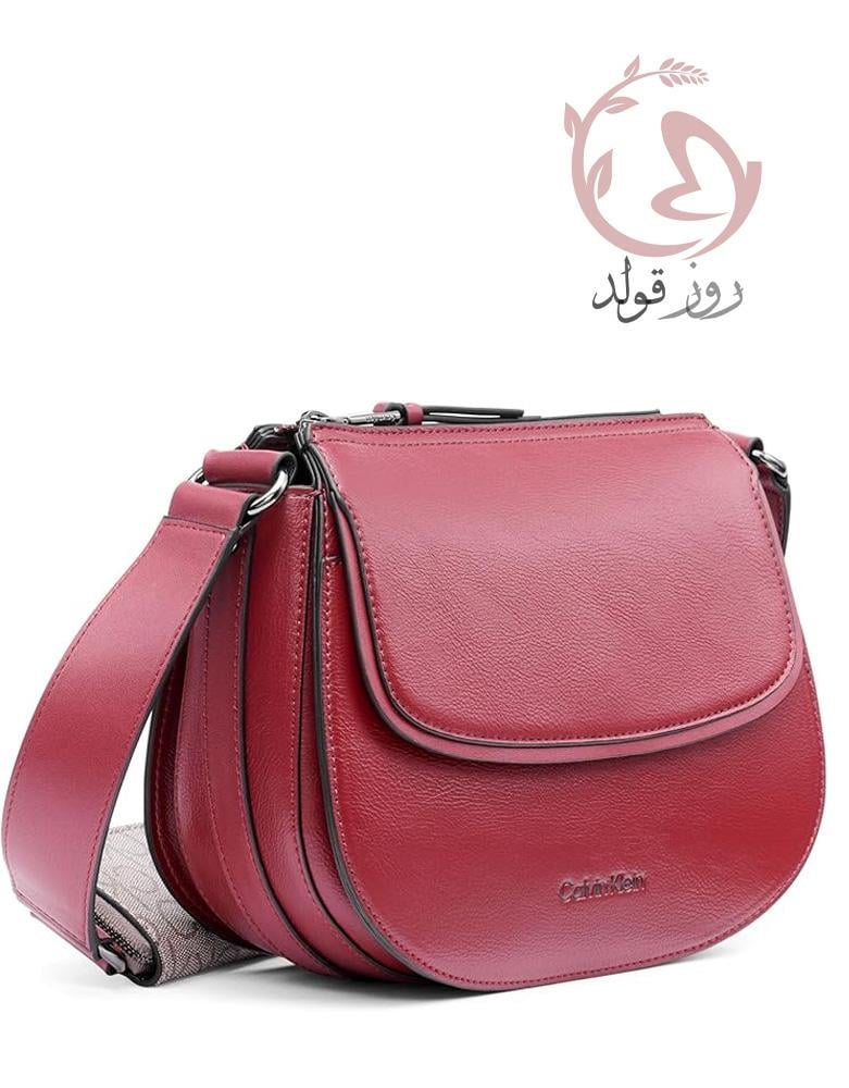 شنطة كروس بودي كالڤن كلاين