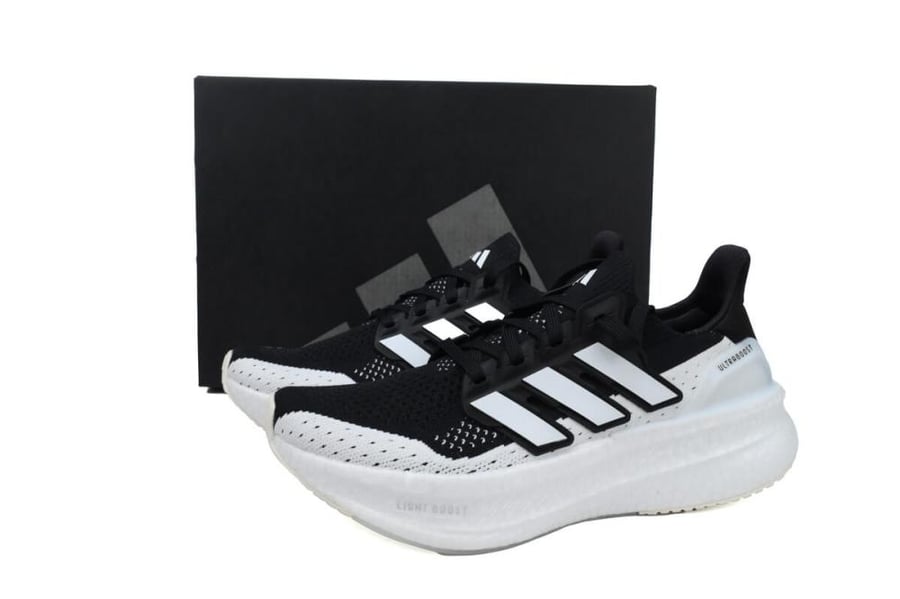 Adidas Ultraboost 5 'Black and White'