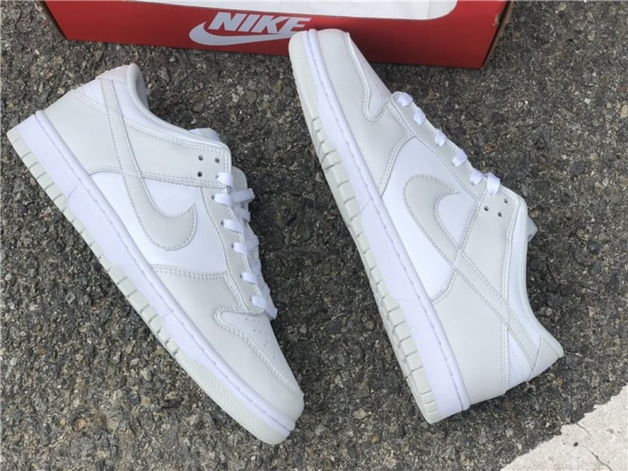 Nike Dunk  Low "Photon Dust"