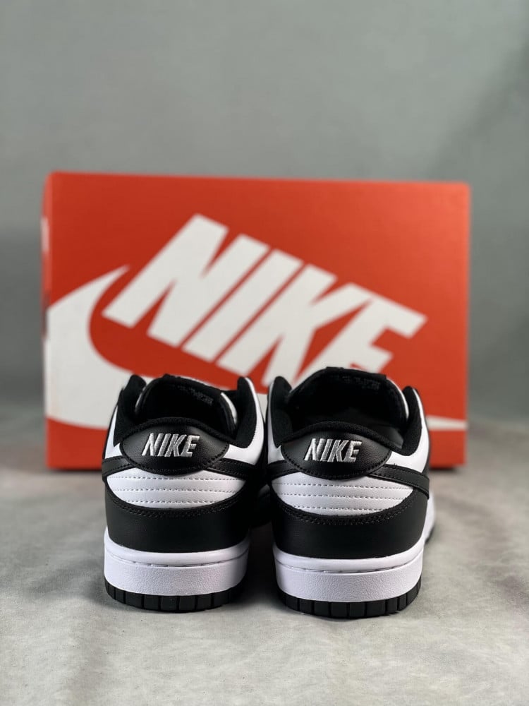 Nike Dunk  Low Panda "Black / White