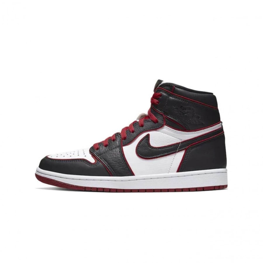 Air Jordan 1 Retro High 'Bloodline'
