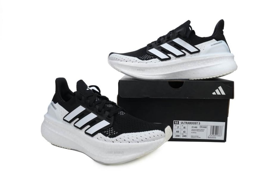 Adidas Ultraboost 5 'Black and White'