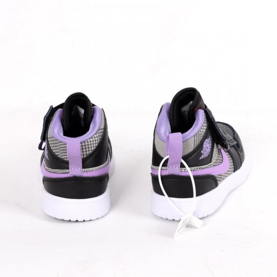 Nike Jordan 1 اطفال