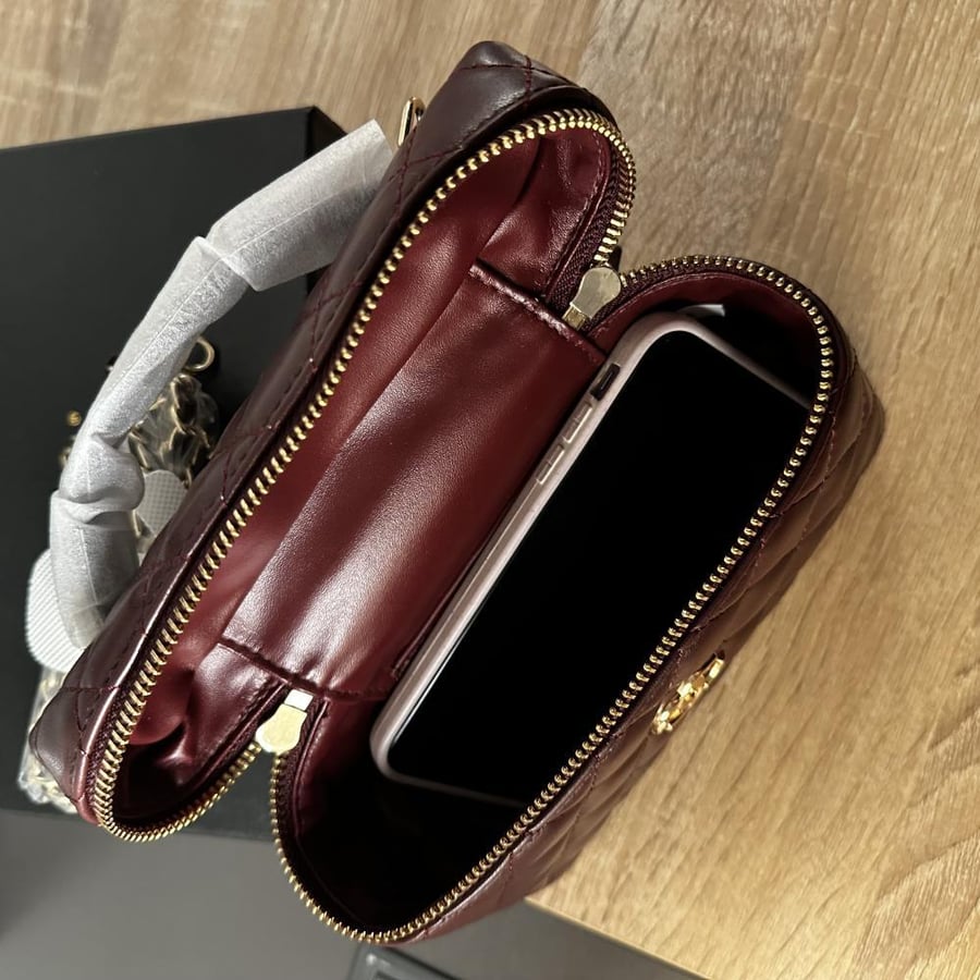 Chanel bag maroon