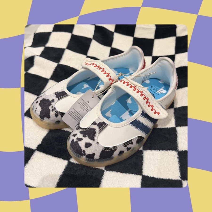 Adidas x ToyStory jessie