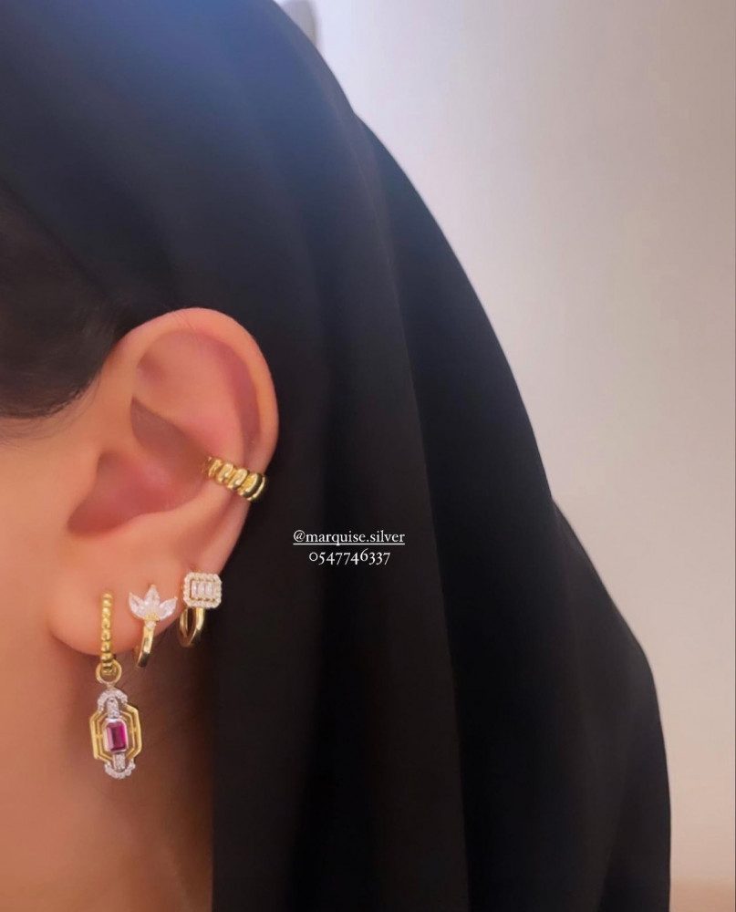 حلق ايمرلد احمر