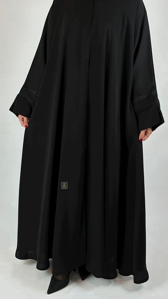 Abaya - black embroidery sleeves EN31