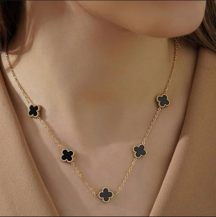Van Cleef brand necklace