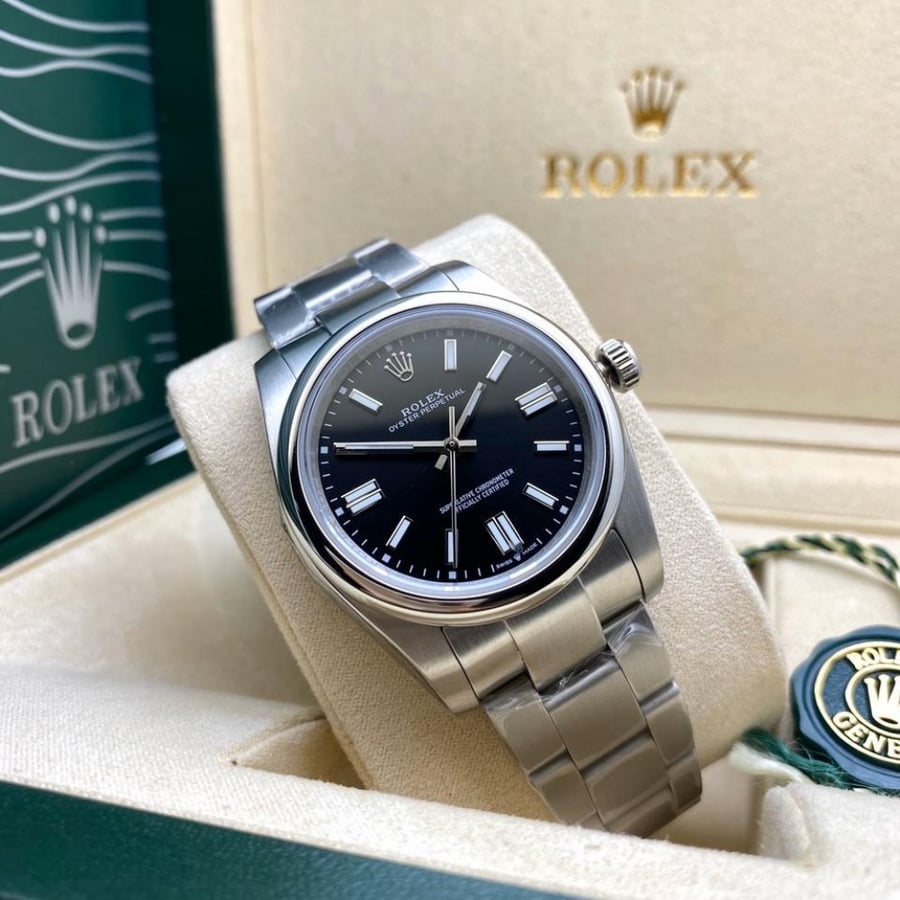 Women's watch brand - Rolex Batshul silver frame black dial women