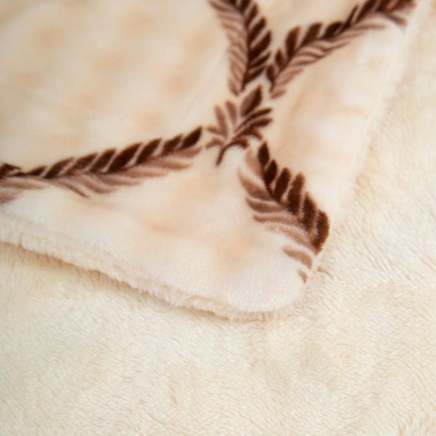 Tamilon fur blanket