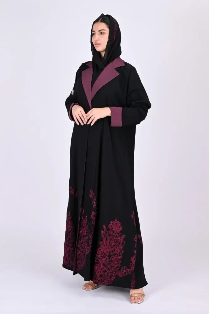 عباية كريب بتطريز عودي
