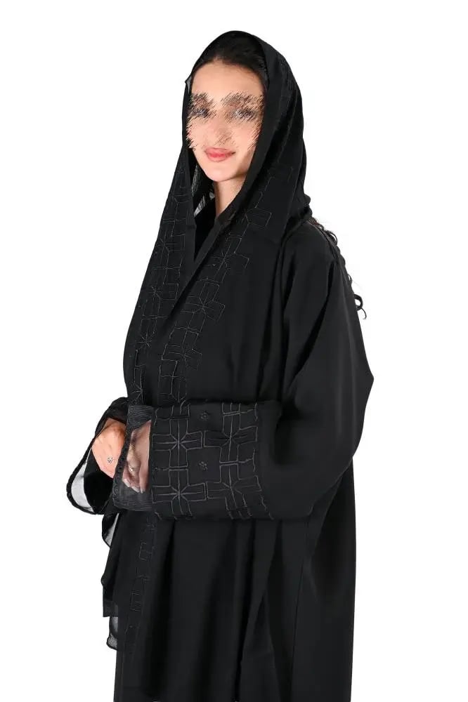 عباية انترنت بتطريز في الكم