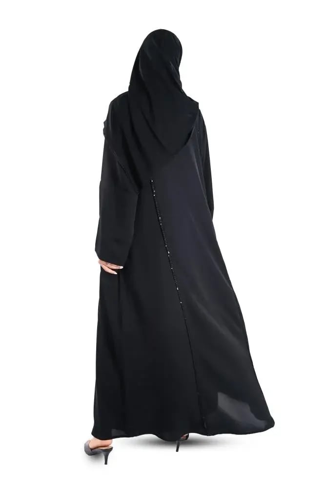 عباية بتطريز اسود مع ترتر