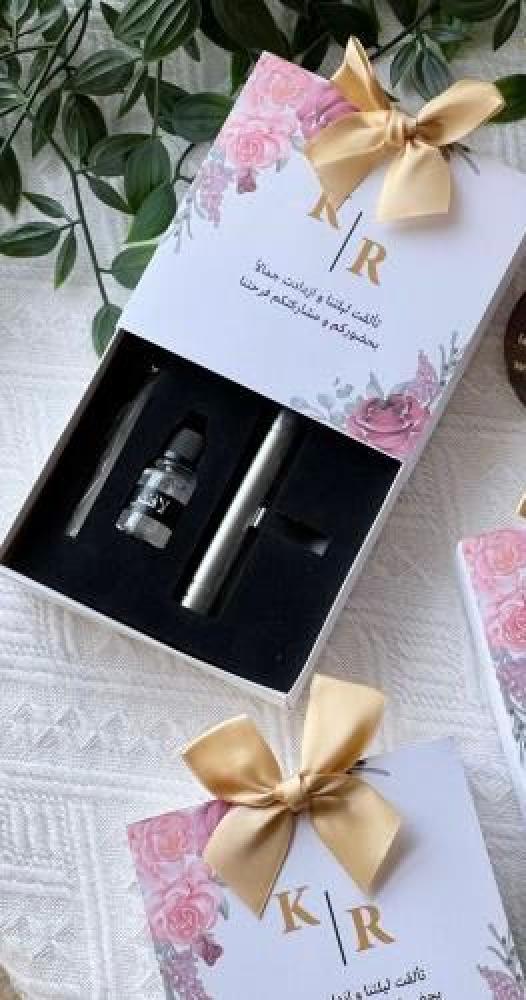 تاق مربع لعلب التوزيعات