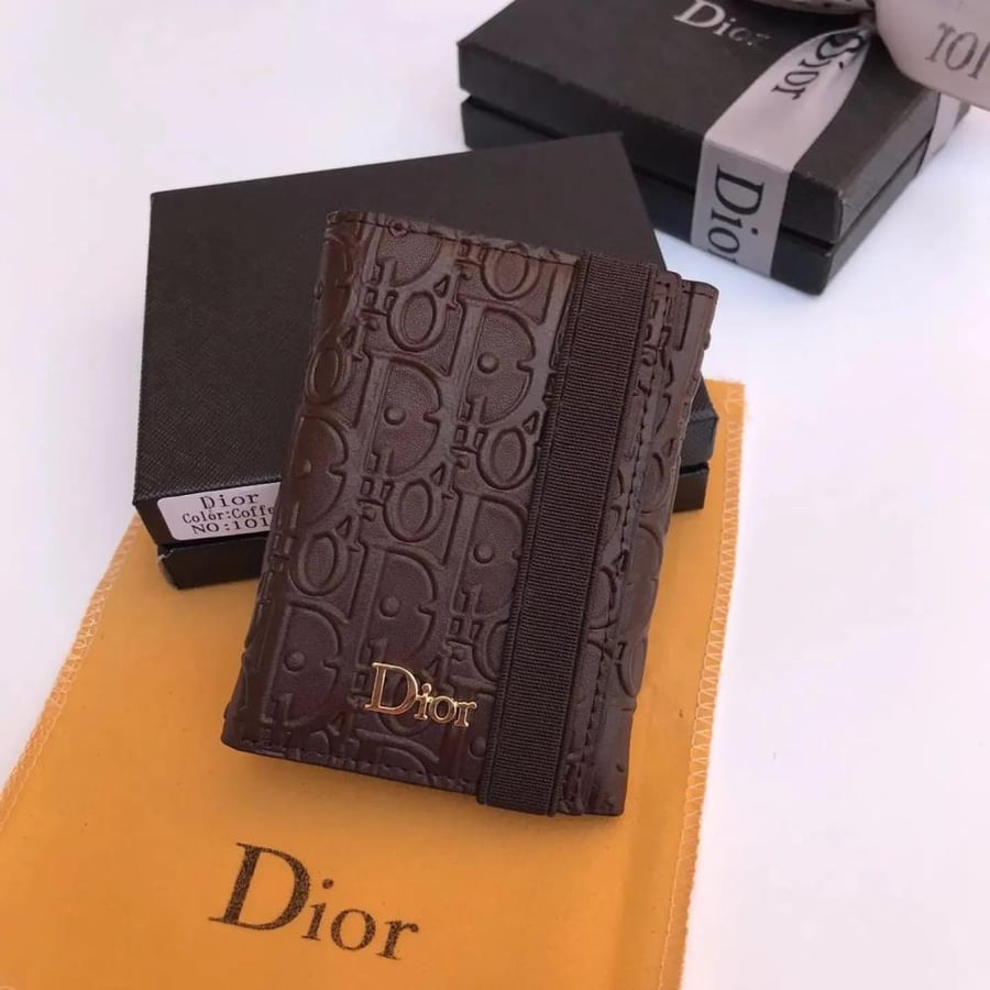 بوك رجالي DIOR
