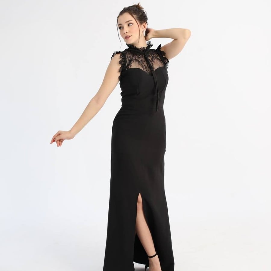 Black crepe dress with lace bust