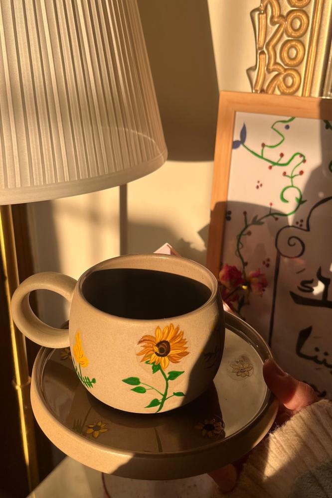 Cup-Sunflower-Hand-drawn