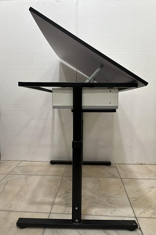 طاولة رسم هندسي متحركة مع درج خشبي  115×78 سم