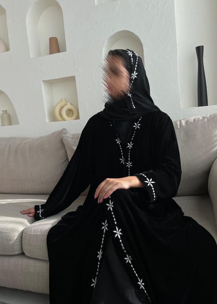 عبايه ثلوج