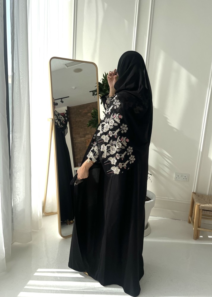 عبايه ياسمين