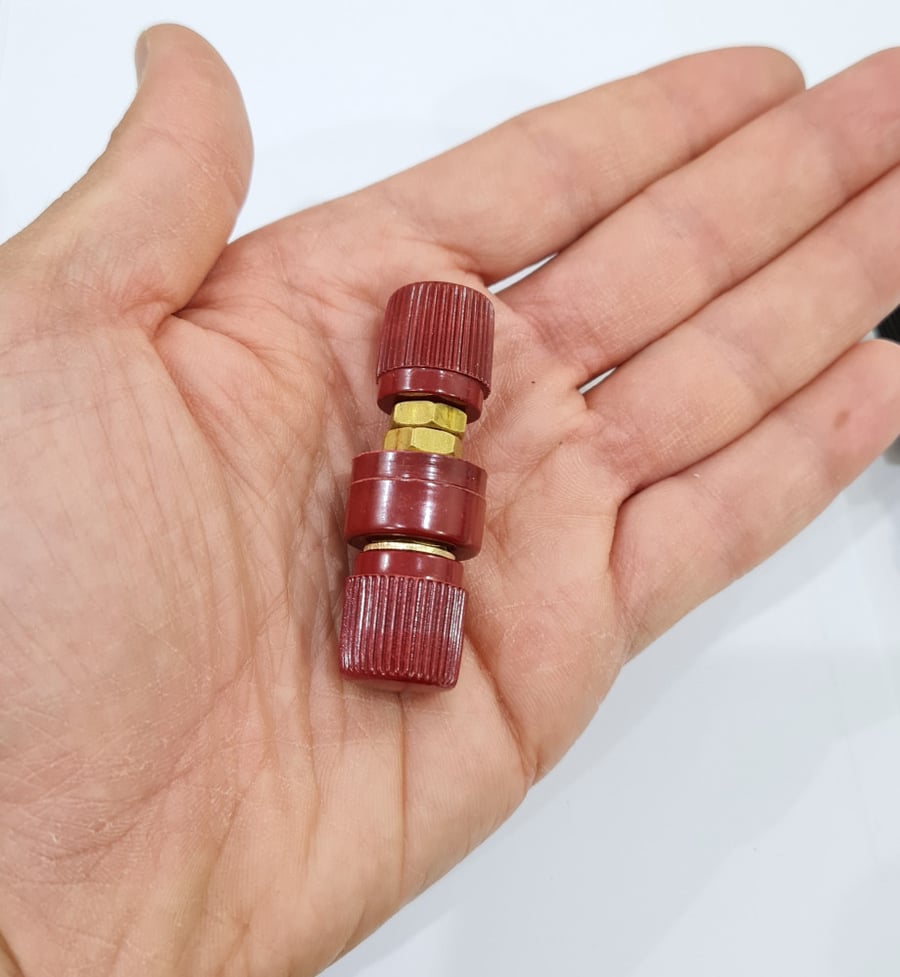 طرف توصيل