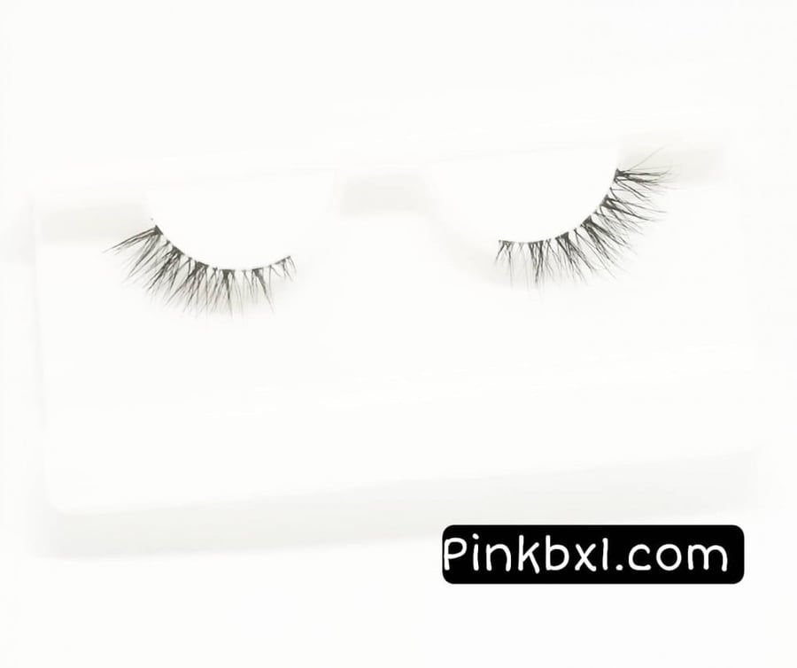 Pinko1 رموش طبيعية  طرف باند شفاف مع ملقط بلاستيك