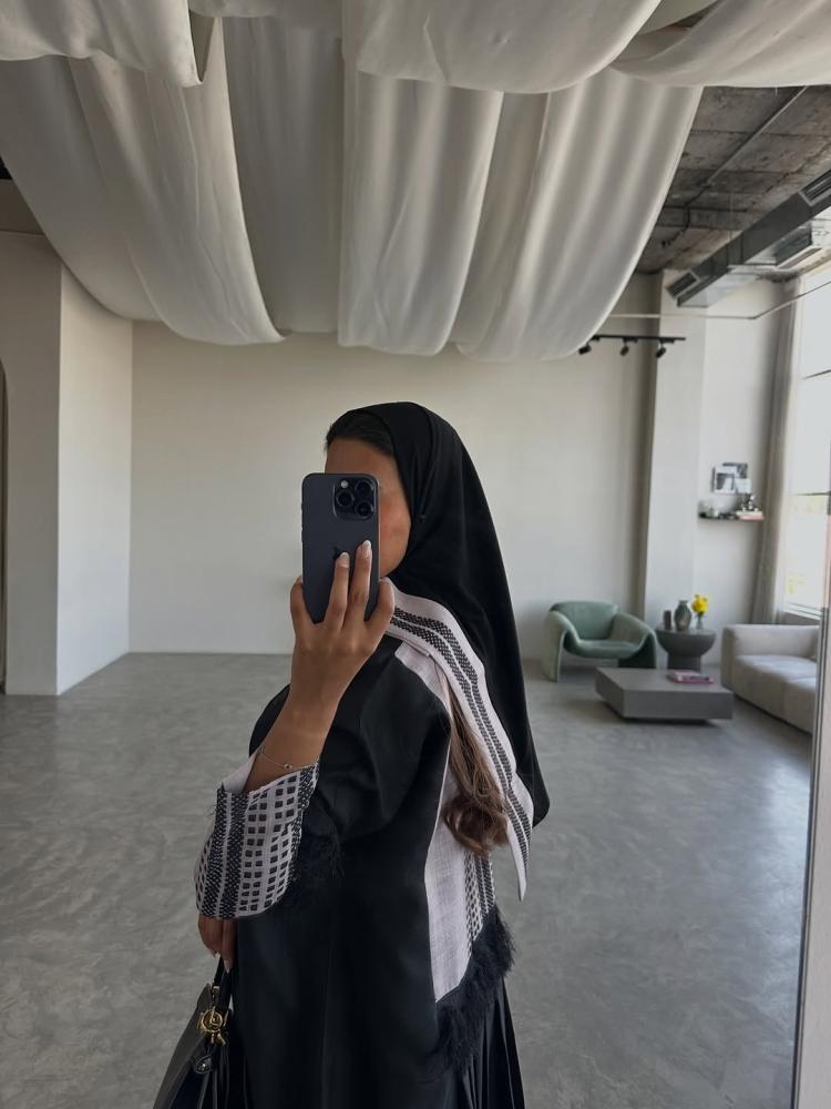 استرا ٢٢