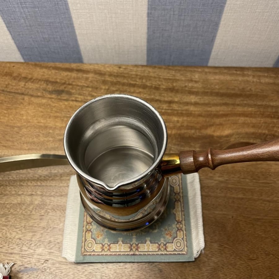 ركوة مقدار فنجانين ونص سعة ١٥٠ مل