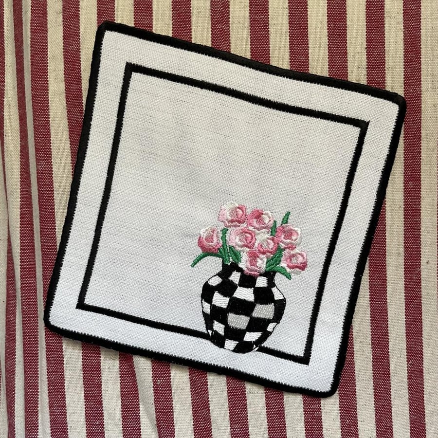 كوستر قهوة