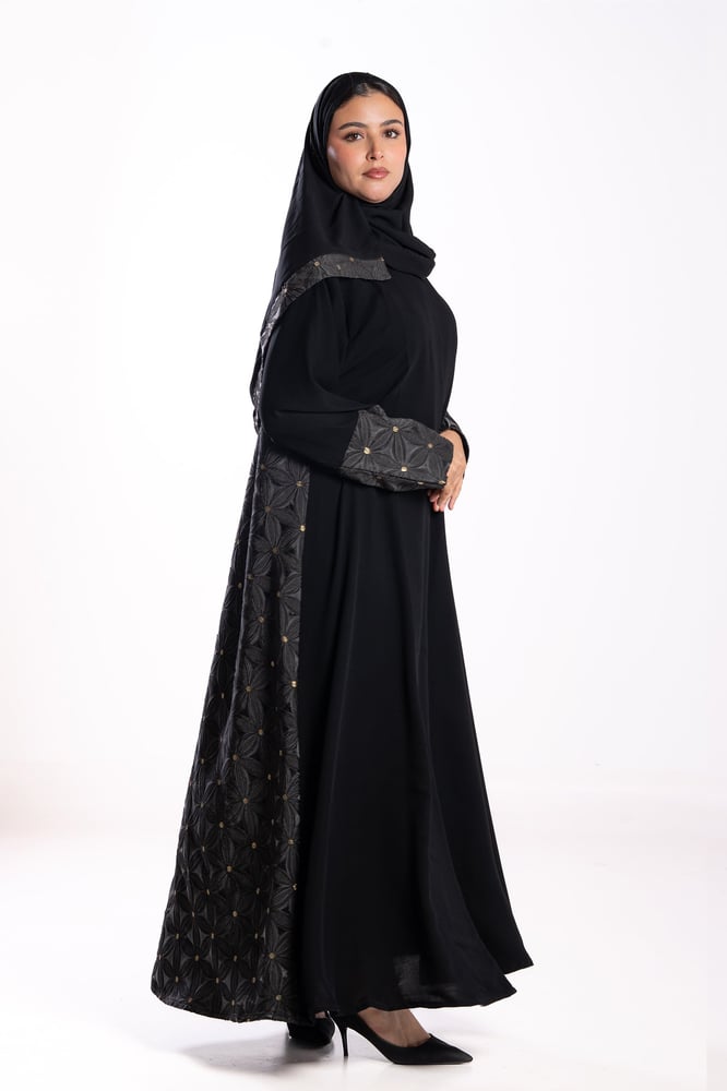 عباية سيرين