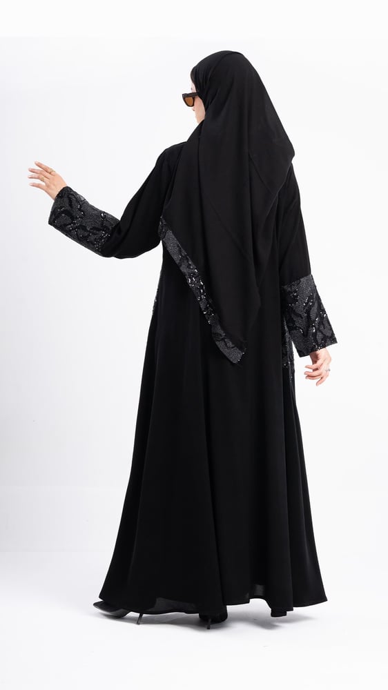Yaqoot jacquard abaya embroidered with shiny crystals and sequins