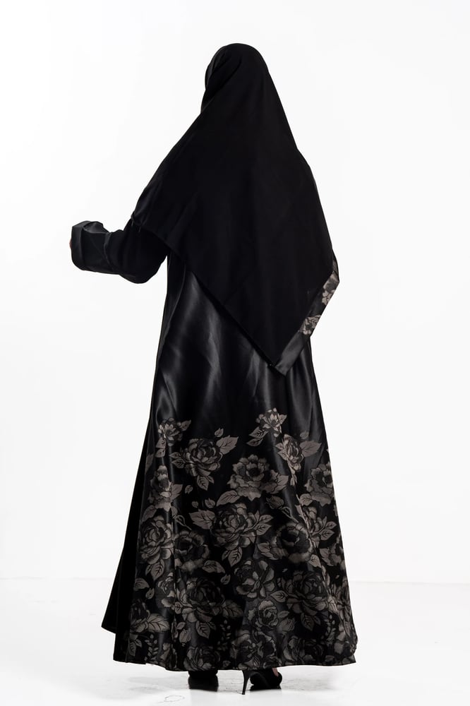 عباية ريحان