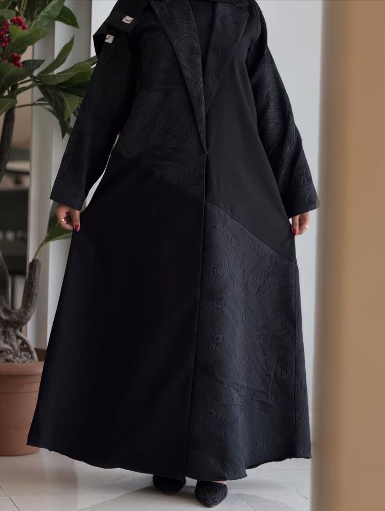عباية شتوية أنيقة