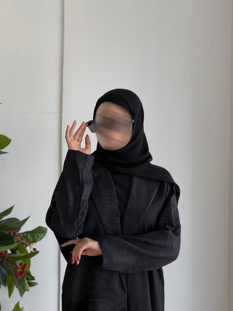 عباية شتوية أنيقة