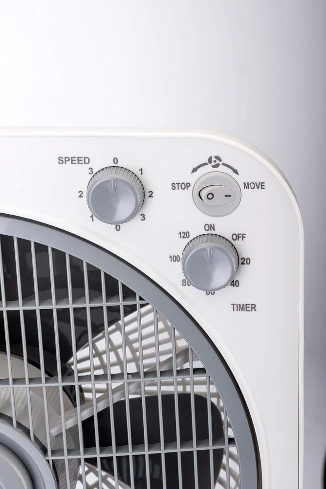 مروحة مكتب BLACK+DECKER بقطر 30.5 سم – 3 سرعات وتصميم عملي
