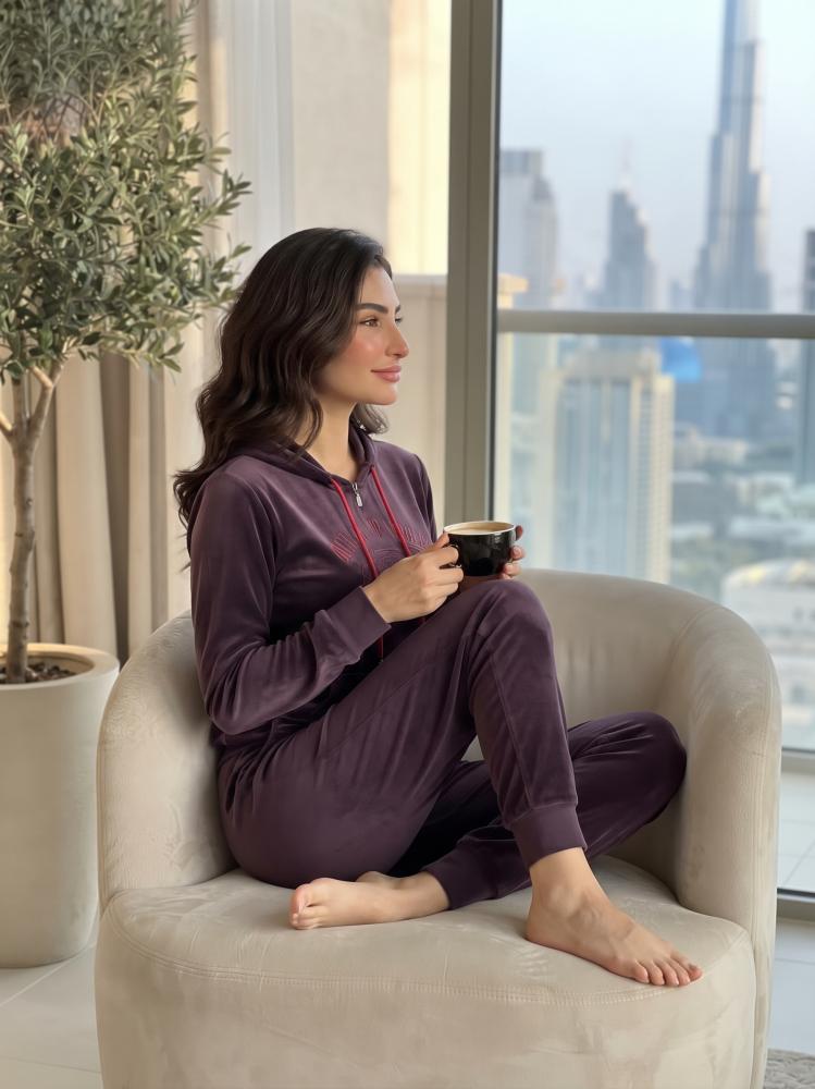 ترنج نسائي مخمل قبع