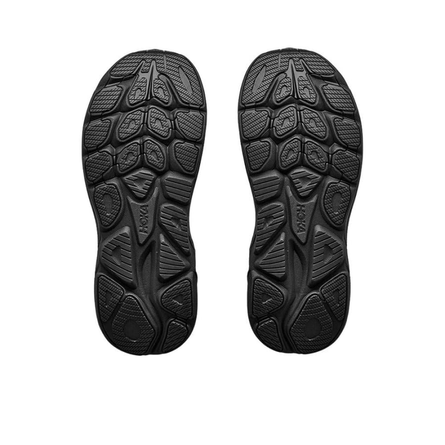 حذاء HOKA Clifton 11 أسود بالكامل