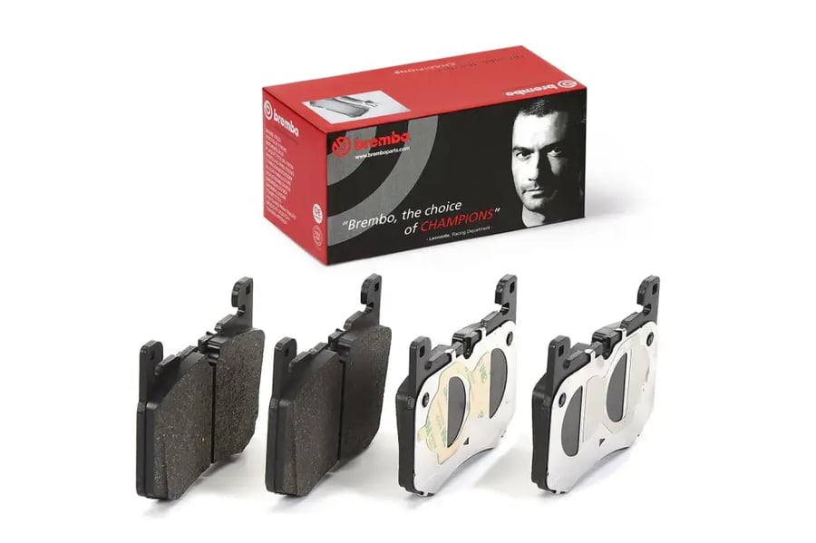 فحمات أمامية Brembo P44030