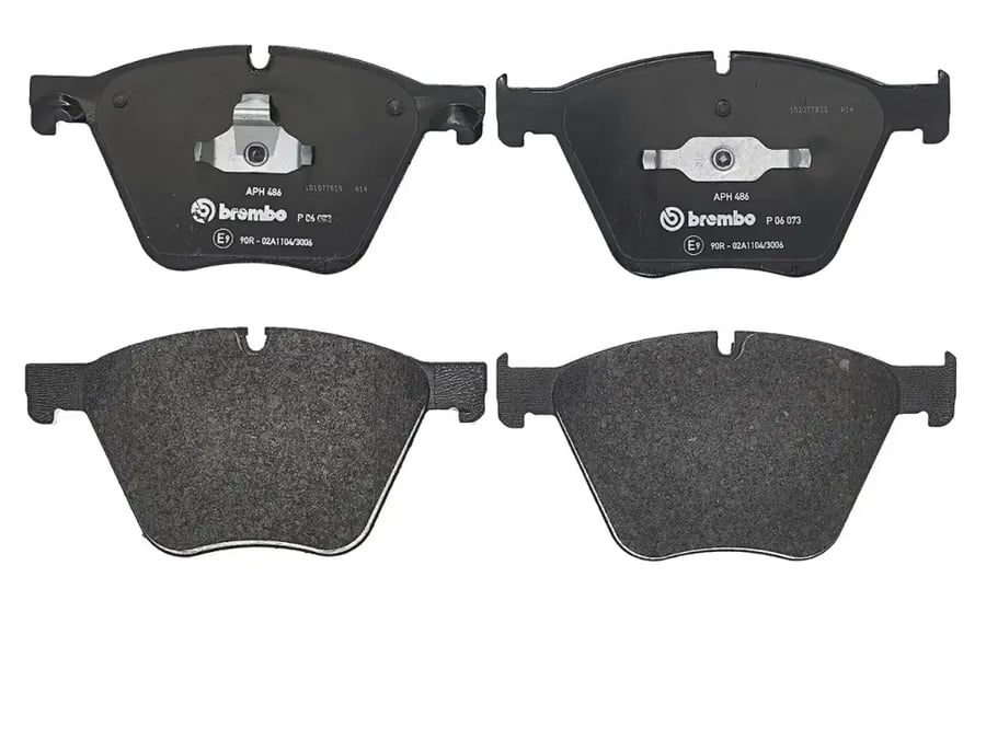 فحمات أمامية Brembo P 06 073