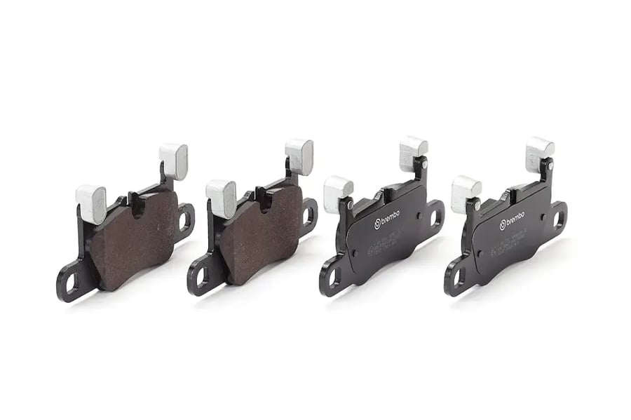 فحمات خلفية Brembo P 65 056