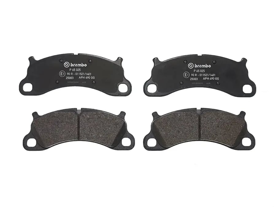 فحمات أمامية Brembo P 65 025