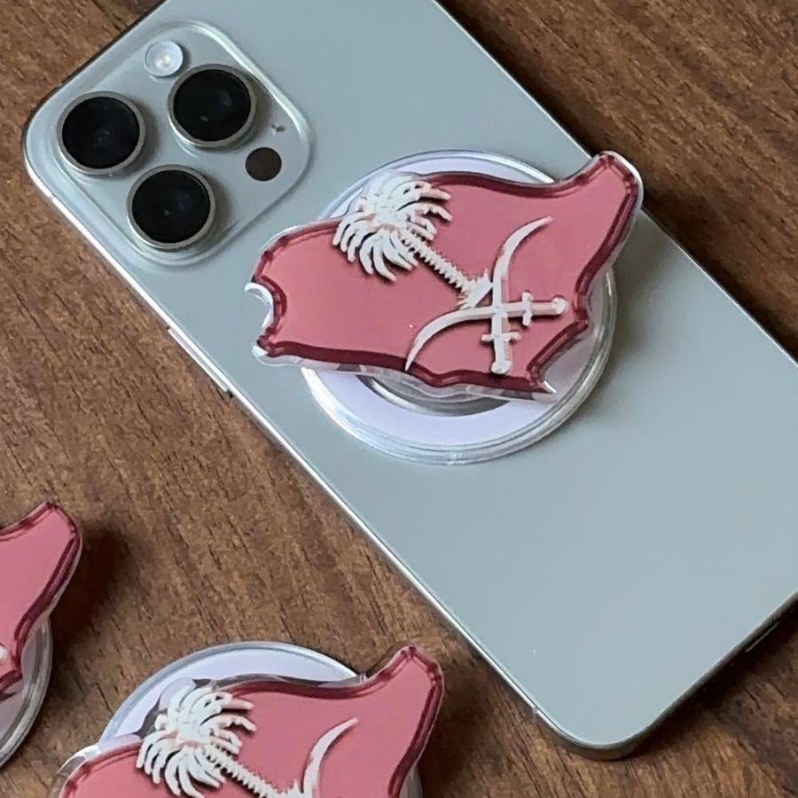 Saudi magnetic Phone grip