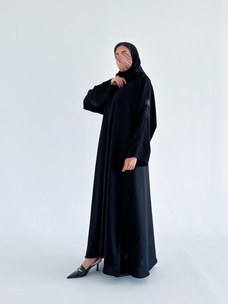 عباية ميلان