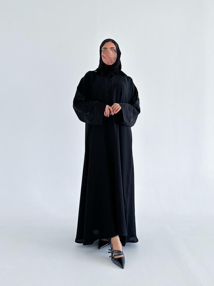 عباية ميلان
